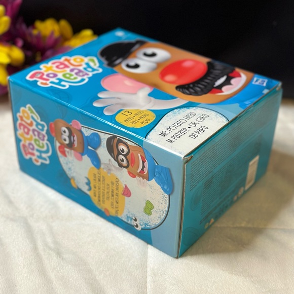 New Hasbro Potato Head “Mr. Potato Head” Classic Toy Ages 2+ Includes 13 PCS - Picture 6 of 7